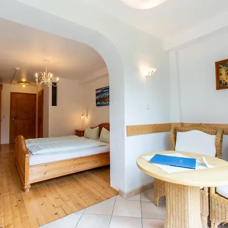 Noella Pensionat Sankt Johann in Tirol